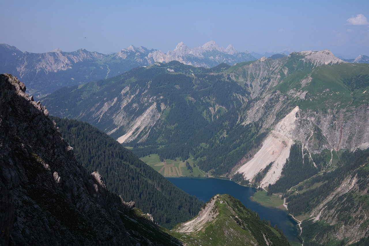 深圳山體滑坡災害進展關注，共筑安全防線，最新消息匯總