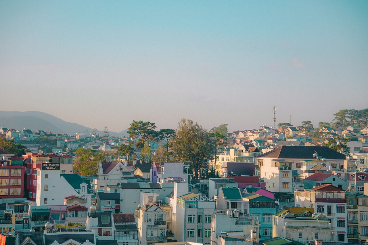 魯爾山，自然人文交融之美，探索最新旅游勝地