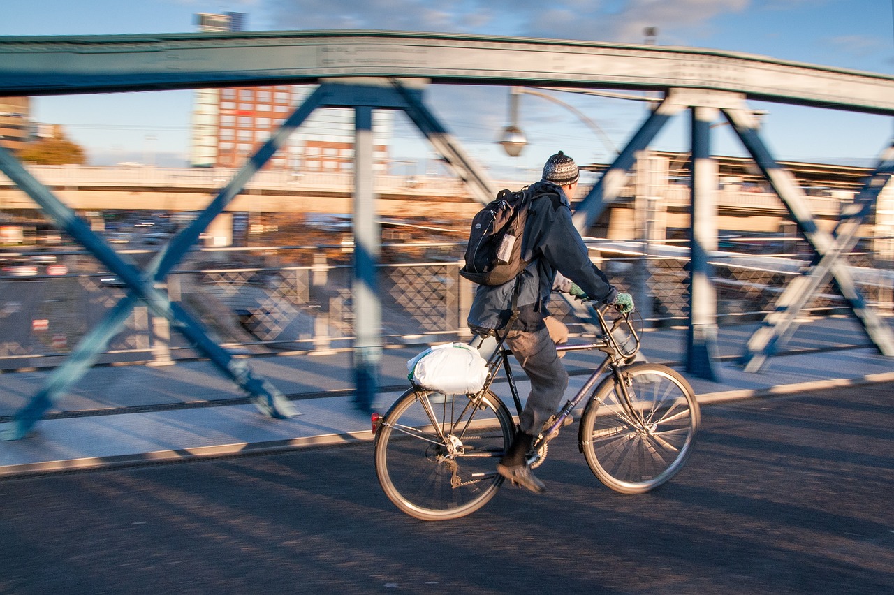 最新撞車黨現(xiàn)象深度解析與探討