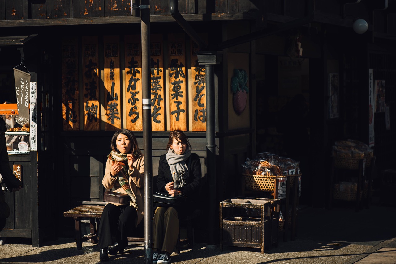 張學(xué)友最新照片，時(shí)光不老，傳奇永存