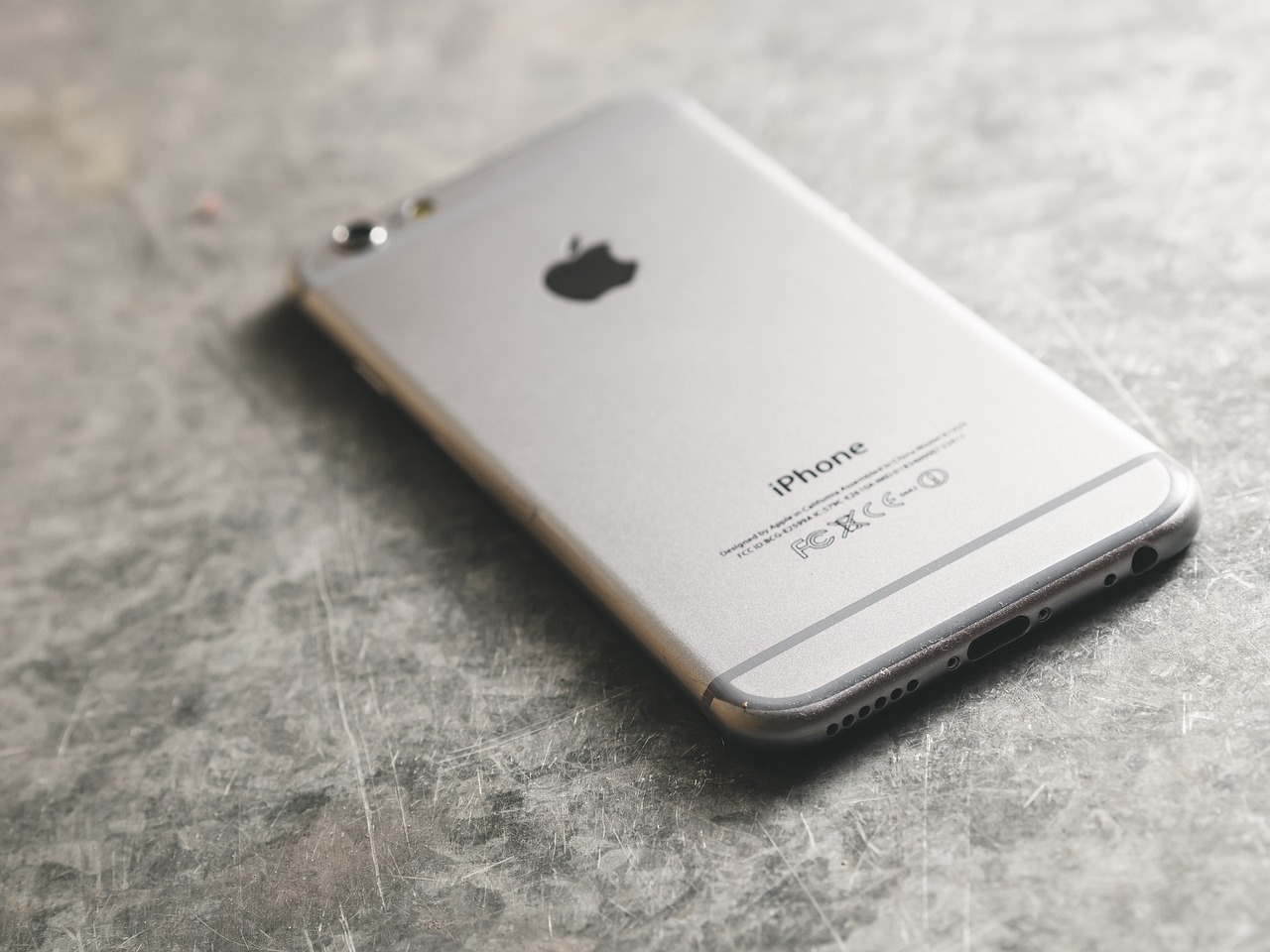 蘋果iPhone 6s Plus最新報(bào)價(jià)及分析